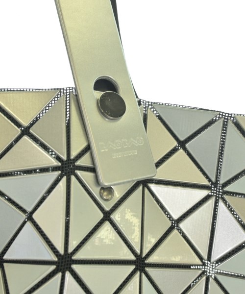 BAO BAO ISSEY MIYAKE（バオバオイッセイミヤケ）トートバッグ シルバー サイズ:- メンズ/2200698112063