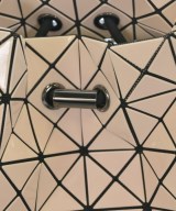 BAO BAO ISSEY MIYAKE（バオバオイッセイミヤケ）バックパック・リュック ピンク サイズ:- レディース/2200702089046
