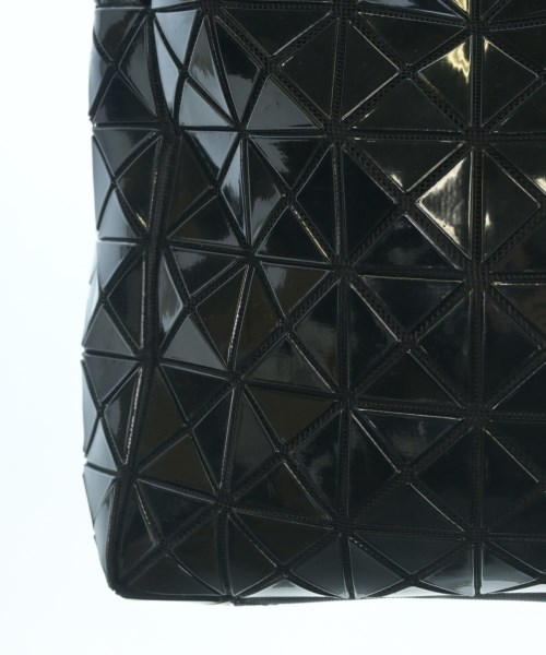 BAO BAO ISSEY MIYAKE（バオバオイッセイミヤケ）ショルダーバッグ 黒 サイズ:- メンズ/2200655890027