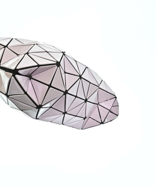 BAO BAO ISSEY MIYAKE（バオバオイッセイミヤケ）ショルダーバッグ ピンク サイズ:- レディース/2200656955015
