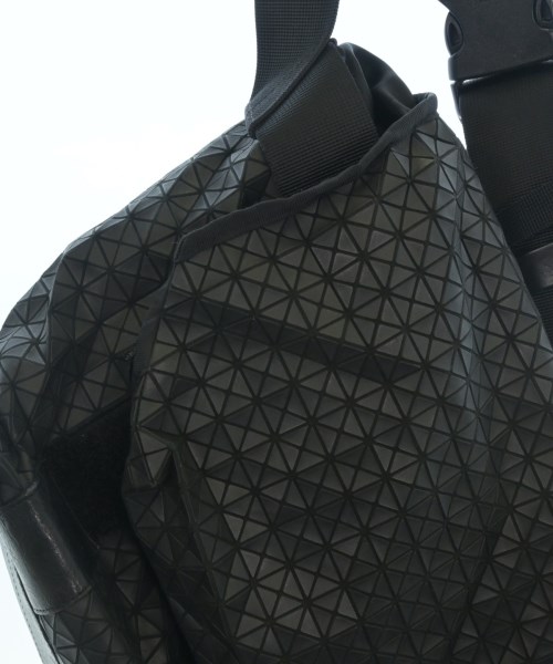 BAO BAO ISSEY MIYAKE（バオバオイッセイミヤケ）メッセンジャーバッグ 黒 サイズ:- メンズ/2200657470043