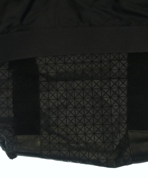 BAO BAO ISSEY MIYAKE（バオバオイッセイミヤケ）メッセンジャーバッグ 黒 サイズ:- メンズ/2200657470043