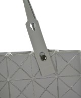 BAO BAO ISSEY MIYAKE（バオバオイッセイミヤケ）トートバッグ グレー サイズ:- レディース/2200714840017