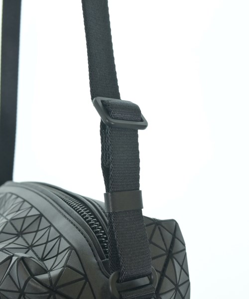 BAO BAO ISSEY MIYAKE（バオバオイッセイミヤケ）ショルダーバッグ 黒 サイズ:- メンズ/2200236360116