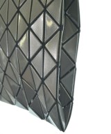 BAO BAO ISSEY MIYAKE（バオバオイッセイミヤケ）ショルダーバッグ グレー サイズ:- レディース/2200640693107
