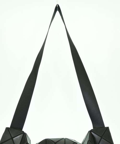 BAO BAO ISSEY MIYAKE（バオバオイッセイミヤケ）ショルダーバッグ 黒 サイズ:- レディース/2200705572026