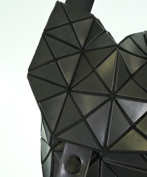 BAO BAO ISSEY MIYAKE（バオバオイッセイミヤケ）ショルダーバッグ 黒 サイズ:- レディース/2200705572026