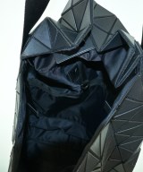 BAO BAO ISSEY MIYAKE（バオバオイッセイミヤケ）ショルダーバッグ 黒 サイズ:- レディース/2200705572026