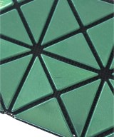 BAO BAO ISSEY MIYAKE（バオバオイッセイミヤケ）財布・コインケース 緑 サイズ:- レディース/2200705572040