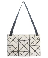 BAO BAO ISSEY MIYAKE（バオバオイッセイミヤケ）ショルダーバッグ 白 サイズ:- レディース/2200705799034