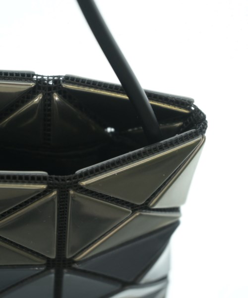 BAO BAO ISSEY MIYAKE（バオバオイッセイミヤケ）ショルダーバッグ グレー サイズ:- レディース/2200705134088