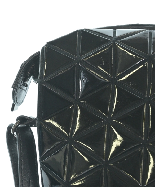 BAO BAO ISSEY MIYAKE（バオバオイッセイミヤケ）ショルダーバッグ 黒 サイズ:- レディース/2200667997035