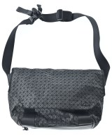 BAO BAO ISSEY MIYAKE（バオバオイッセイミヤケ）メッセンジャーバッグ 黒 サイズ:- メンズ/2200667480094