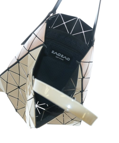 BAO BAO ISSEY MIYAKE（バオバオイッセイミヤケ）トートバッグ ベージュ サイズ:- レディース/2200720764062