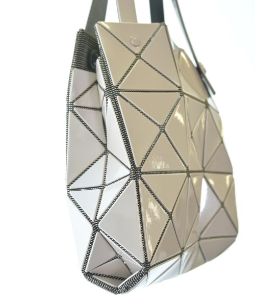 BAO BAO ISSEY MIYAKE（バオバオイッセイミヤケ）トートバッグ ベージュ サイズ:- レディース/2200723512080