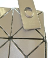 BAO BAO ISSEY MIYAKE（バオバオイッセイミヤケ）トートバッグ ベージュ サイズ:- レディース/2200723512080