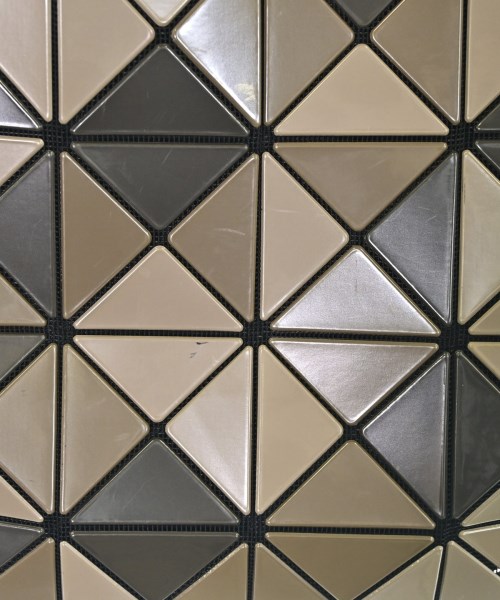 BAO BAO ISSEY MIYAKE（バオバオイッセイミヤケ）トートバッグ 茶 サイズ:- レディース/2200724772049