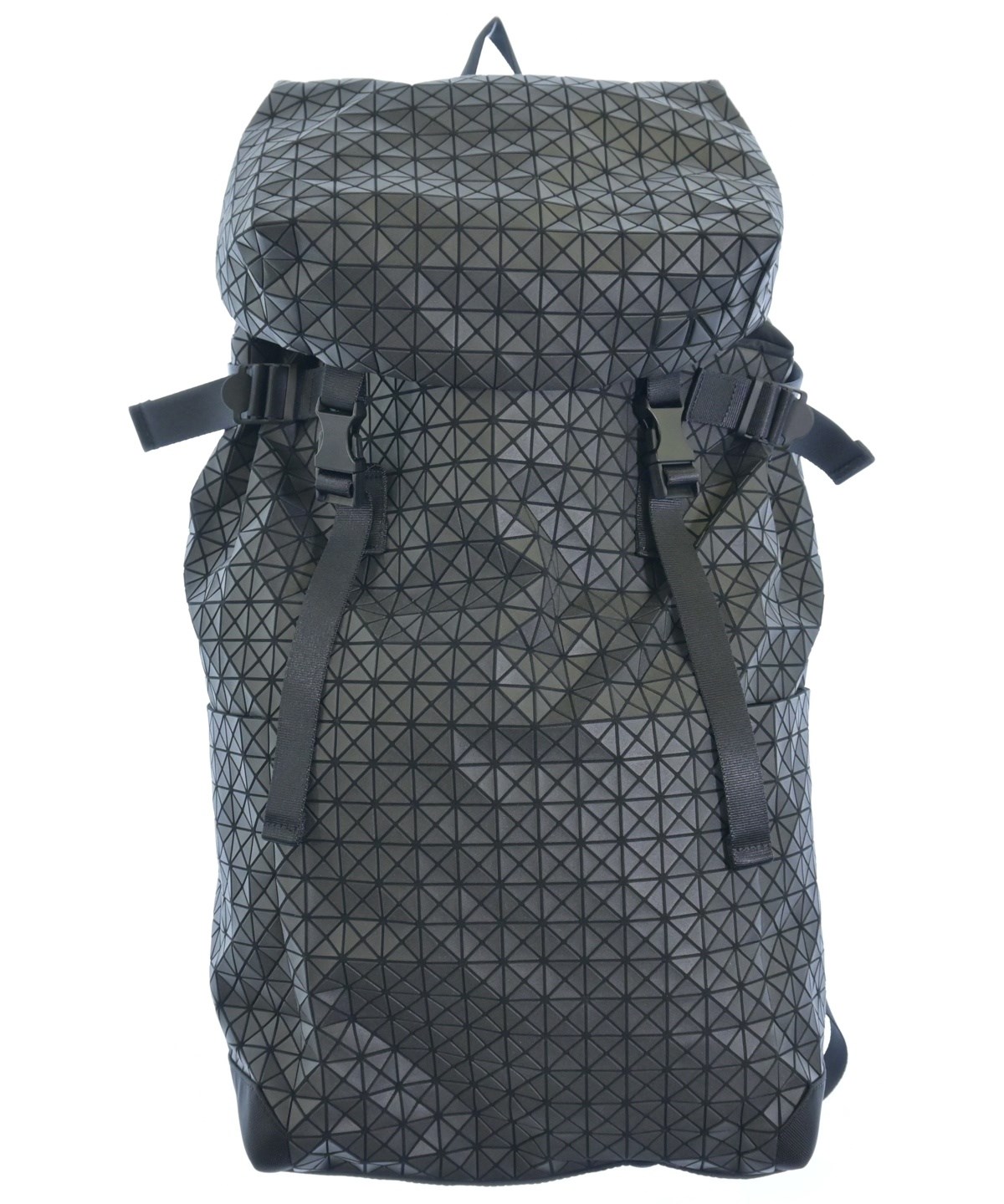 BAOBAO ISSEY MIYAKE リュックサック（黒） BAO BAO ISSEY MIYAKE（バオバオイッセイミヤケ）バックパック