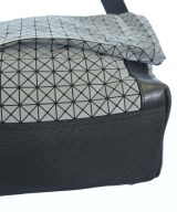 BAO BAO ISSEY MIYAKE（バオバオイッセイミヤケ）メッセンジャーバッグ グレー サイズ:- メンズ/2200725399023