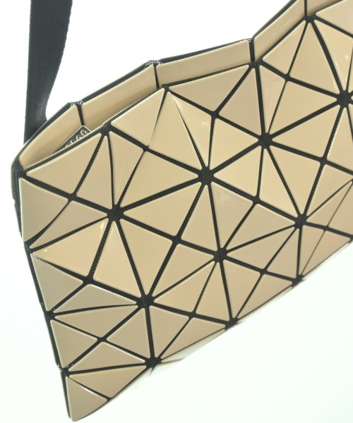 BAO BAO ISSEY MIYAKE（バオバオイッセイミヤケ）ショルダーバッグ ピンク サイズ:- レディース/2200722420041