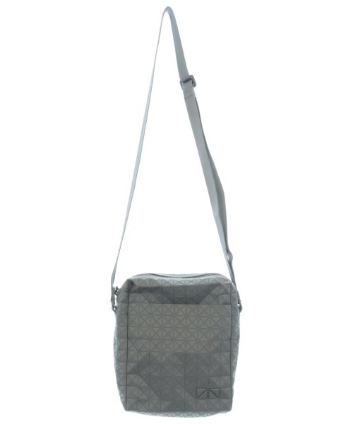 BAO BAO ISSEY MIYAKE（バオバオイッセイミヤケ）ショルダーバッグ グレー サイズ:- レディース/2200729189101