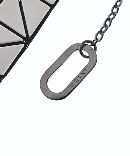 BAO BAO ISSEY MIYAKE（バオバオイッセイミヤケ）財布・コインケース 白 サイズ:- メンズ/2200683102055