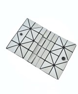BAO BAO ISSEY MIYAKE（バオバオイッセイミヤケ）財布・コインケース 白 サイズ:- レディース/2200682721073