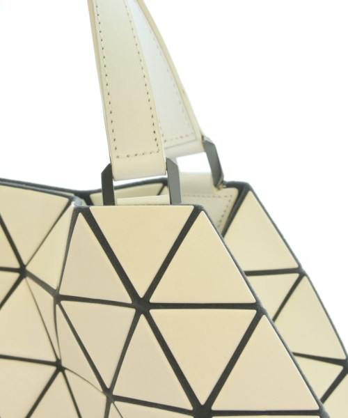 BAO BAO ISSEY MIYAKE（バオバオイッセイミヤケ）その他 白 サイズ:- レディース/2200687645039