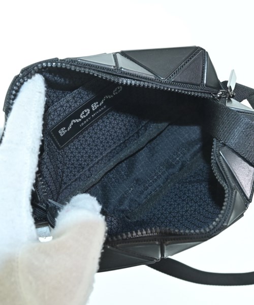 BAO BAO ISSEY MIYAKE（バオバオイッセイミヤケ）ショルダーバッグ 黒 サイズ:- メンズ/2200684715025