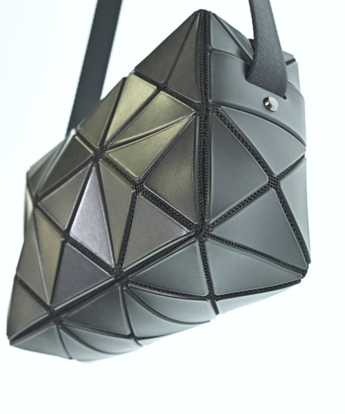 BAO BAO ISSEY MIYAKE（バオバオイッセイミヤケ）ショルダーバッグ 黒 サイズ:- メンズ/2200684715025