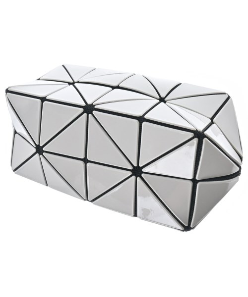 BAO BAO ISSEY MIYAKE(バオバオイッセイミヤケ)ポーチ 白 サイズ:-/2200691243085