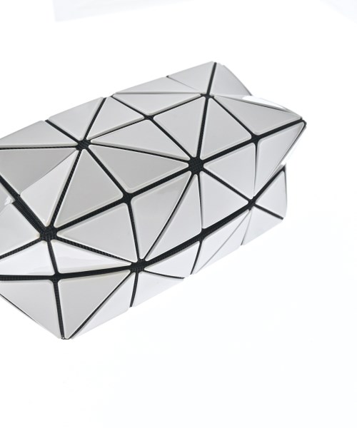 BAO BAO ISSEY MIYAKE（バオバオイッセイミヤケ）ポーチ 白 サイズ:- レディース/2200691243085