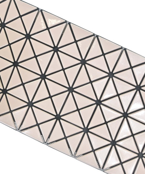 BAO BAO ISSEY MIYAKE（バオバオイッセイミヤケ）クラッチバッグ ピンク サイズ:- レディース/2200687574148