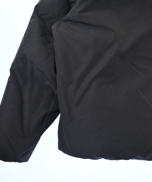 LANVIN（ランバン）ダウンジャケット/ダウンベスト 紺 サイズ:46(M位) メンズ/2200650852068