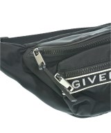 GIVENCHY（ジバンシィ）ショルダーバッグ 黒 サイズ:- メンズ/2200643857216