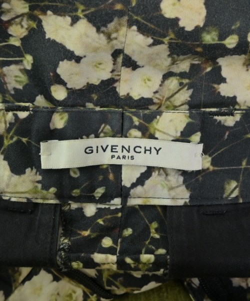 GIVENCHY（ジバンシィ）ショートパンツ 黒 サイズ:44(S位) メンズ/2200644455022