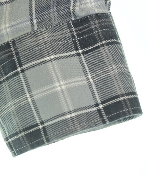 GIVENCHY（ジバンシィ）カジュアルシャツ グレー サイズ:37(XS位) メンズ/2200644455046