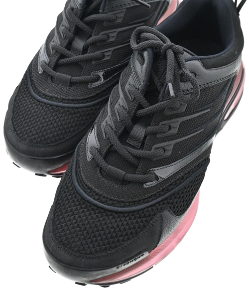 GIVENCHY（ジバンシィ）スニーカー 黒 サイズ:EU42(27cm位) メンズ/2200625043019