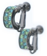 GIVENCHY（ジバンシィ）ピアス・イヤリング 黒 サイズ:- レディース/2200613928021