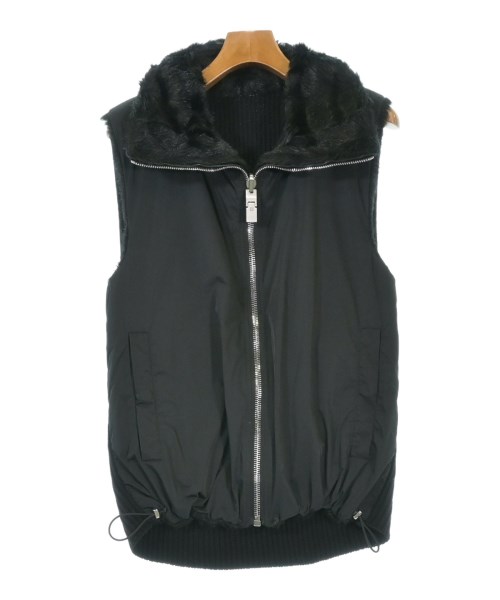 ジバンシー(GIVENCHY)のGIVENCHY ダウンジャケット/ダウンベスト