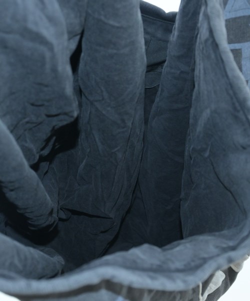 GIVENCHY（ジバンシィ）トートバッグ グレー サイズ:- メンズ/2200655600244