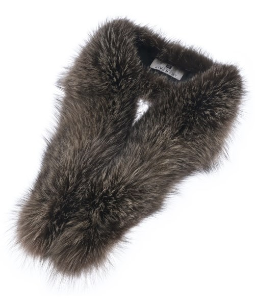 GIVENCHY(ジバンシー)のマフラー サイズ:- 2,400円