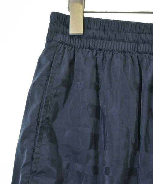 GIVENCHY（ジバンシィ）ショートパンツ 紺 サイズ:44(S位) メンズ/2200715961018
