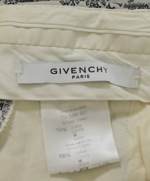 GIVENCHY（ジバンシィ）ショートパンツ 白 サイズ:-(M位) メンズ/2200645633108