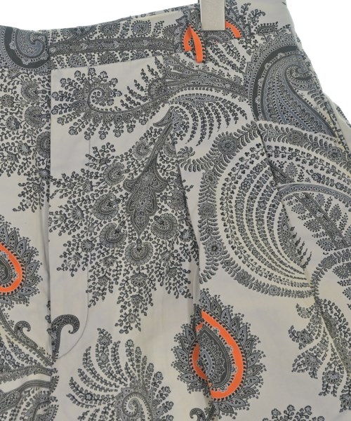 GIVENCHY（ジバンシィ）ショートパンツ 白 サイズ:-(M位) メンズ/2200645633108