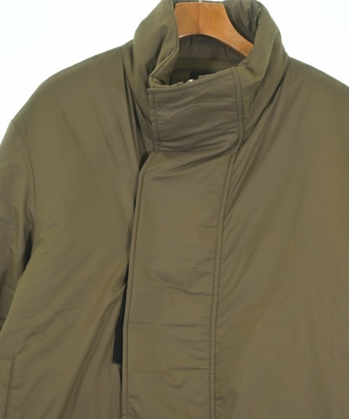 GIVENCHY（ジバンシィ）ダウンジャケット/ダウンベスト カーキ サイズ:48(L位) メンズ/2200646450094