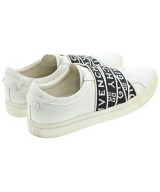 GIVENCHY（ジバンシィ）スニーカー 白 サイズ:EU42(27cm位) メンズ/2200652038064