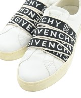 GIVENCHY（ジバンシィ）スニーカー 白 サイズ:EU42(27cm位) メンズ/2200652038064