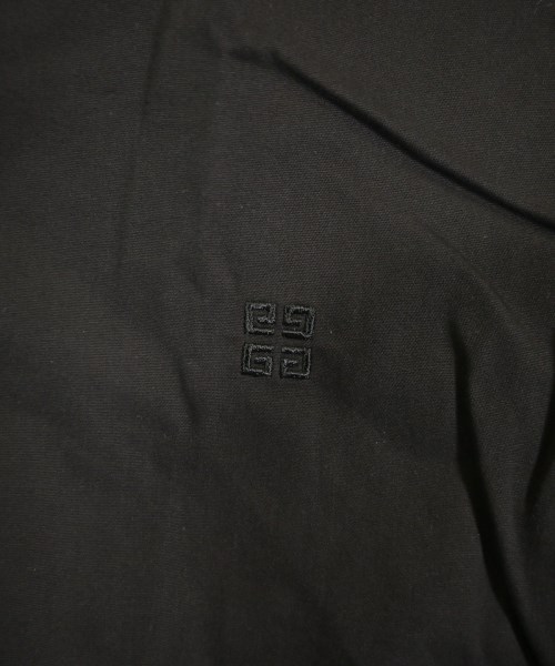 GIVENCHY（ジバンシィ）カジュアルシャツ 黒 サイズ:40(L位) メンズ/2200669125078