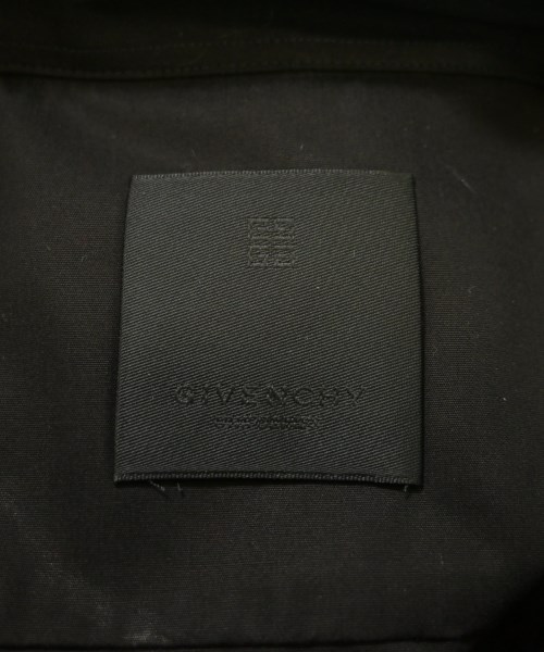 GIVENCHY（ジバンシィ）カジュアルシャツ 黒 サイズ:43(XXL位) メンズ/2200669125085